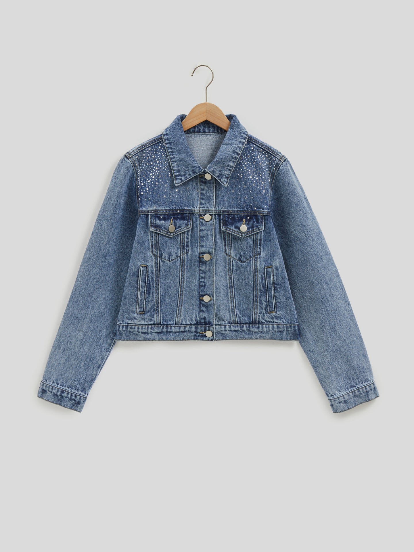 Chamarra denim pedrería