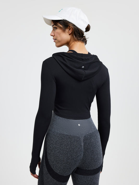Sudadera deportiva con capucha