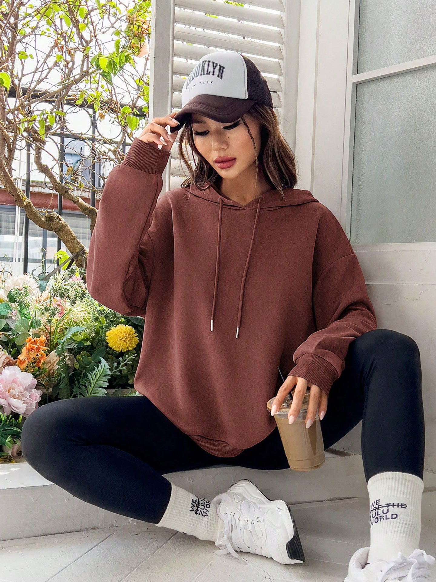 Sudadera con capucha estampada