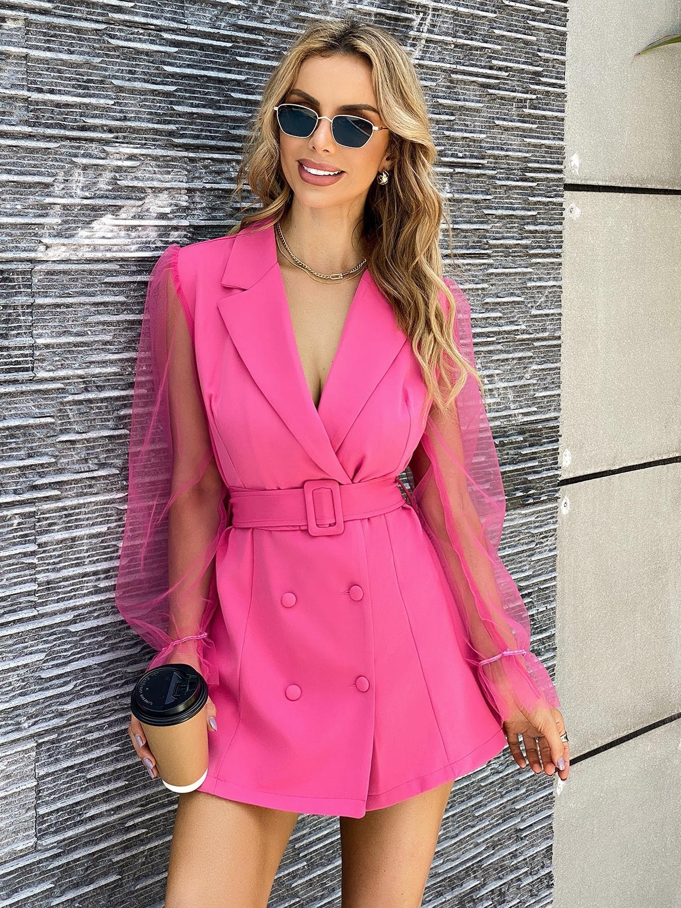 Vestido tipo blazer con retazos